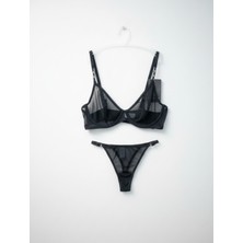 Reyn Siyah Tül Detaylı, Balenli Desteksiz Sütyen ve Tanga Takımı