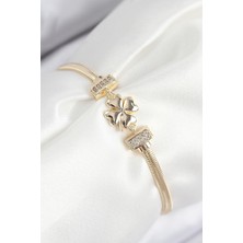 Clariss Pirinç Zirkon Taşlı Yonca Model Gold Renk Kadın Bileklik - BLK-0113