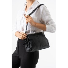 Baginn Y.suni Deri Kadın Postacı Burslu Çanta 24*20 cm Vegan Deri Bayan Çapraz Askılı Omuz Çantası