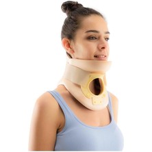 Özbience Konforlu Tracheostomy Boyunluk, Güvenli ve Rahat Kullanım