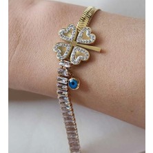 Hg.Aksesuar Kadın Zirkon Taşlı Nazar Boncuklu Yonca Detaylı Çelik Bileklik