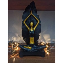 Patienc Yoga Yapan Kız Dekoratif Biblo