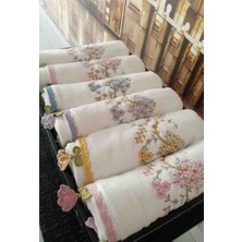 Vellista Home Collection %100 Pamuklu 50×90 Kadife Güpürlü Ucu Lale Küpeli Lüx Kutulu Çeyizlik El ve Yüz Havlu Seti