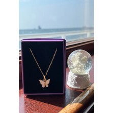 Özbience Parlak Beyaz Kelebekli Gold Kolye ve Kar Küresi Hediye Seti