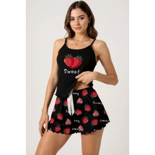 SHC4200 Çilek Baskılı Siyah Askılı Şortlu Pijama Takımı