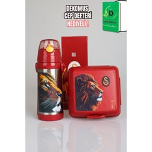 "dekomus Cep Defteri Hediyeli" Yeni Sezon Lisanslı Galatasaray Leon Askılı 500 ml Çelik Matara ve Beslenme Kabı Seti