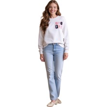 Modrenza Kadın Beyaz Baskılı Sweatshirt