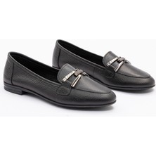 2140 Kadın Siyah Tokalı Loafer
