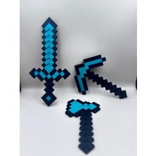 Özbience Renkli 3'lü Dekoratif Figür Seti: Balta, Kılıç ve Kazma Detayları