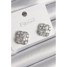 Pirinç Gümüş Renk Zirkon Taşlı Yonca Model Kadın Küpe - Lisinya