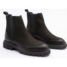 930 Erkek Kalın Tabanlı Tümyüz Lastikli Bot Siyah Nubuk Deri Syh Tbn