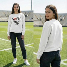 Hena Gökyüzü Hakimi: Çarşı'nın Asi Ruhu Üzerinizde! Unisex Sweatshirt Beyaz
