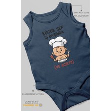 Morivo Kids Küçük Şef Iş Başında (Ve Acıktı) Baskılı Bebek Zıbını – Çıtçıtlı Body 8 Renk | %100 Pamuk Sıfır Kol