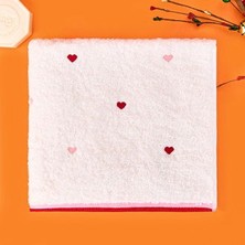 Matmel Soft Kalp Nakışlı Yüz Havlusu - Ekru / Kırmızı - 50X90 cm