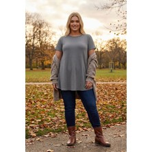 Stil Diva Büyük Beden Bisiklet Yaka Kısa Kollu Fitilli Esnek Kumaş Uzun T-Shirt 304026