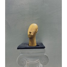 Lamazif Modern Sarı Baş Biblo – 27X15X11 cm Polyester Sanatsal Ev ve Ofis Aksesuarı