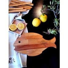 Doğa Dostu Ahşap Balık Kesme ve Sunum Tahtası, Sağlıklı ve Şık Tasarım