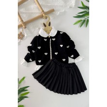 Miniğimin Cicileri Kalp Desenli Triko Hırkalı Pileli Etekli 3 Lü Kız Takımı - Siyah-Beyaz