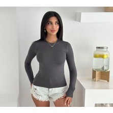 Moda Kanyonu Parmak Geçme Dataylı Badi