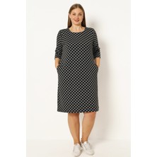 Intensive Collection Kadın Büyük Beden Ekoseli Likralı Truvakar Kollu Cepli Anvelop Elbise