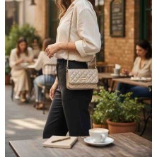 Moda Fiesta Kadın Kapitone Zincir Askılı Çapraz Çanta – Çok Gözlü, Kartlıklı, Fermuarlı Bölmeli