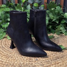 Mey Ayakkabı Ince Topuklu Siyah Düz Kadın Bilek Bot   M4589