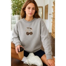 EYDAMOON Kadın Kışlık Pamuklu Leopard Cherry Baskılı Regular Bisiklet Yaka Sweatshirt