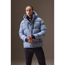 DeFacto Su İtici Regular Fit Kapüşonlu Rüzgar Geçirmez Şişme Mont E9485AX25WN