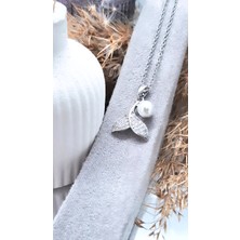 Serenity Balık Kuyruğu Figür Incili Çelik Kolye