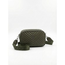 ÜçKol Ticaret Terra Model V Desenli Kalın Askılı Çapraz Kadın Çantası