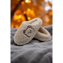 Hfky Kadın Ev Terliği, Beyaz Peluş Malzeme ile Sürdürülebilir Homewear Konforu