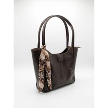 ÜçKol Ticaret Vera Fularlı Deri Görünümlü Çanta