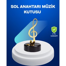 Maarketim Sol Anahtarı Figürlü Dönen Müzik Kutusu Altın Renk Dekoratif