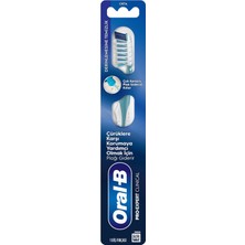 Oral-B Pro-Expert Clinical Derinlemesine Temizlik Diş Fırçası Orta