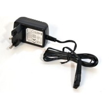 Yüksek Performanslı TR-758 Adaptör, Güç ve Güvenilirlik Sunar