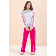 Cansın Mini Fuşya Şerit Detaylı Geniş Paça Nakışlı Kız Oversize Eşofman Takımı 23457