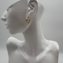 Mare Accessories Gold Köşeli Halka Küpe – Modern & Minimal Şık Tasarım