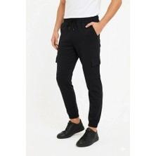 Erkek Siyah Jogger Eşofman Altı Rahat Kalıp, Kargo Cepli, Lastikli Paça, Günlük Spor Pantolon - Siyah