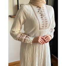 Fendel Yaka Bağcıklı Nakışlı Menekşe Elbise 1905 Navra | Fendel