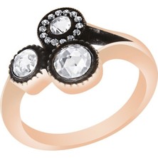 Diamond Line-Gülaylar Pembe Altın 8 Ayar Elmas Görünümlü Yüzük