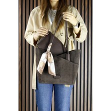 Erkan Saçmacı Kahve Hakiki Dana Süet Manyetik Kapaklı Büyük Boy Günlük Omuz Çantası ve Askılı El Çantası