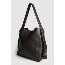 La'Graccio Paris Lagraccio Paris Kadın Perry Toka Detaylı Büyük Boy Omuz Çantası