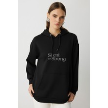 Mizalle Yumuşak Dokulu Kapüşonlu Siyah Sweatshirt