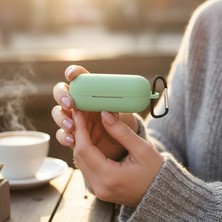 Caseonn Freebuds Se Kılıf Askı Aparatlı Mat Silikon Açık Yeşil