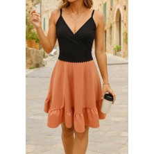 Kendim Fashion Kadın Ip Askılı Kruvaze Yaka Bel Dantel Ithal Krep Elbise