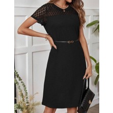 Kendim Fashion Kadın Kısa Kollu Bisiklet Yaka Dantel Detaylı Düğmeli Modal Elbise
