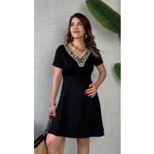 Kendim Fashion Kadın Penye Kumaş Çiçek Desenli Nakışlı Elbise