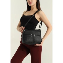 Clodi Siyah Örgü Tasarımlı Bol Gözlü Kadın Omuz Çantası