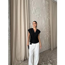 Livizmir Moda Yandan Bağlama Detaylı Kolsuz Bluz - Siyah