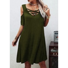 Livizmir Moda Dekolteli Bağcık Detay Viskon Kumaş Elbise